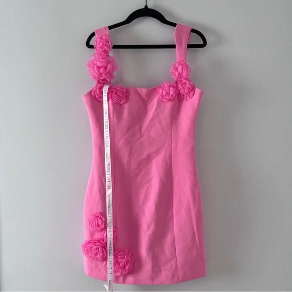 trompe 3d floral mini dress pink Elliatt Trompe 3D Floral Mini Dress in Pink Hills Shire Hire